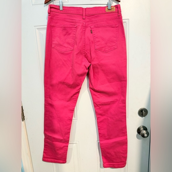 Levi's Bright Pink Straight Leg Jeans - Picture 2 of 2